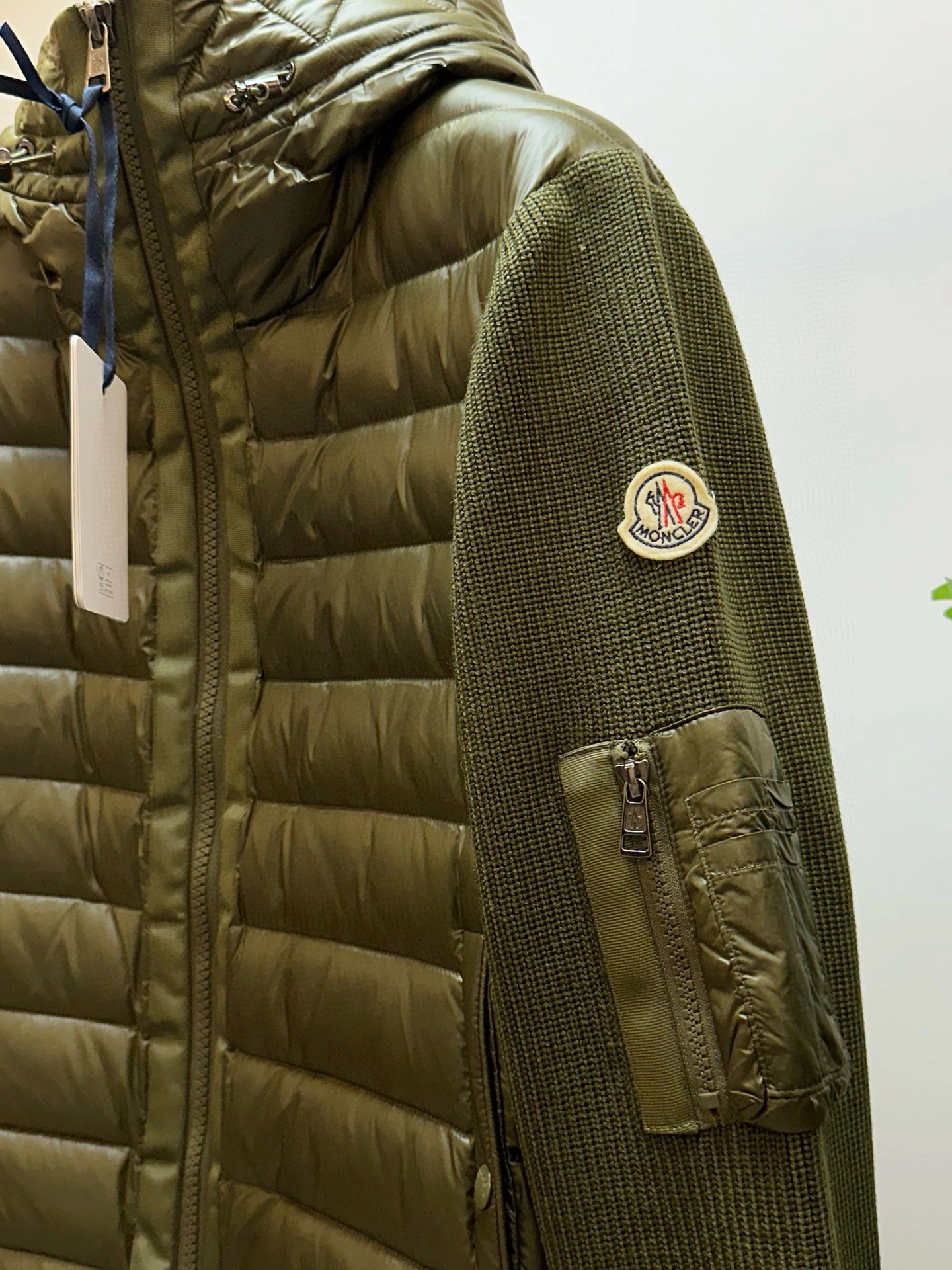 Casual Moncler Down Jackets 145637