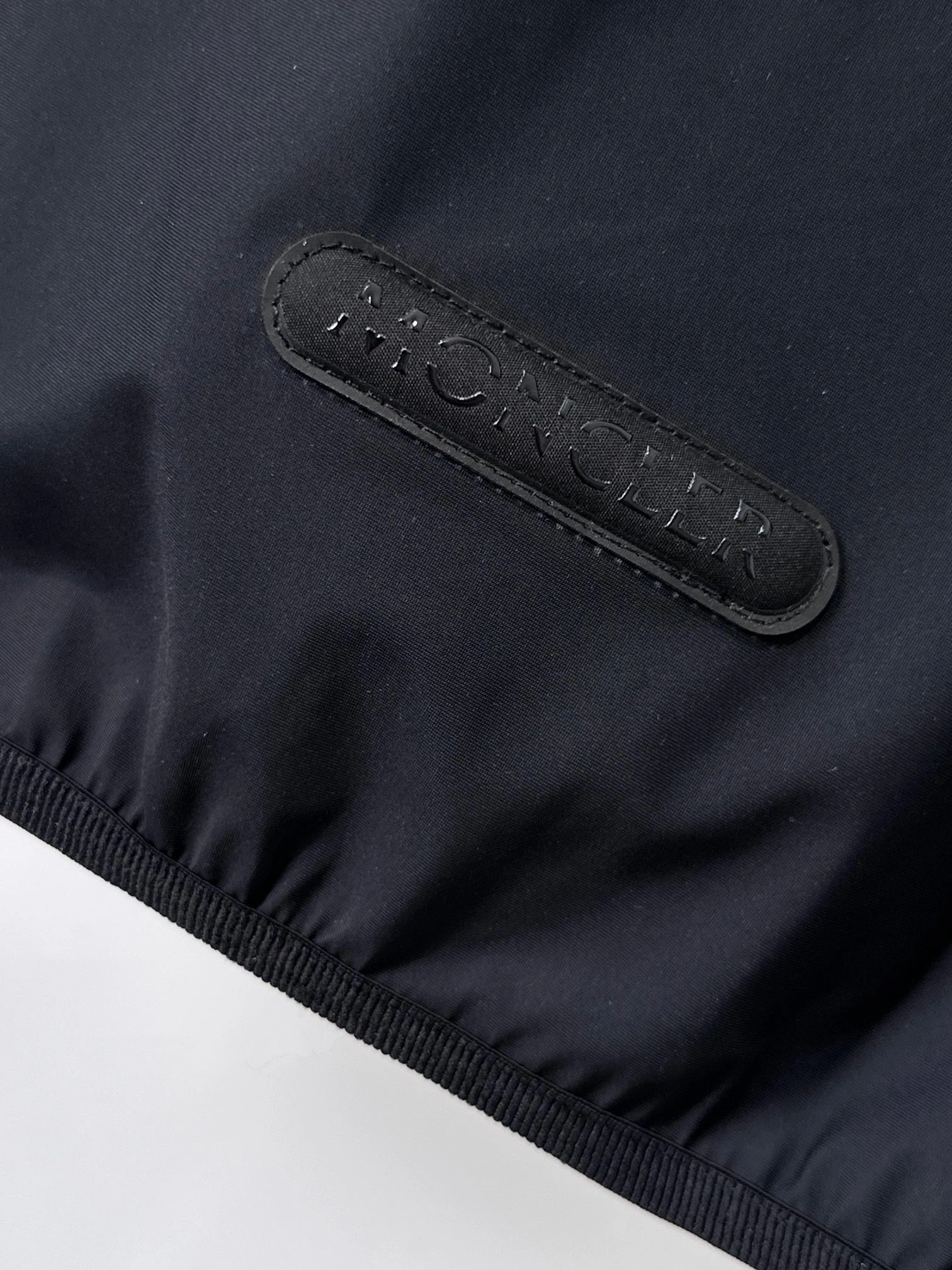 EasyMatch Moncler Down Jackets 145638