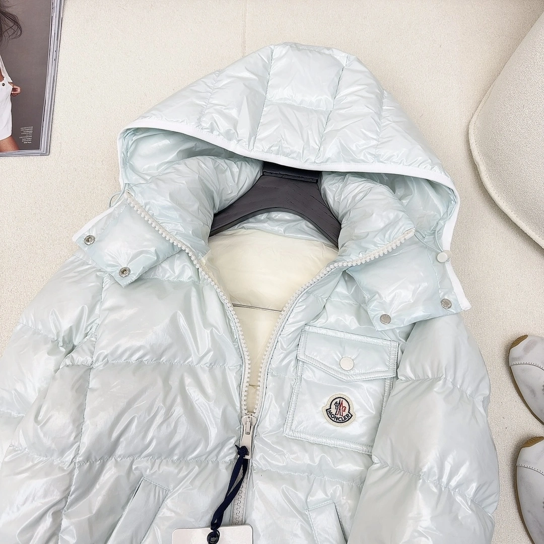 Moncler Down Jackets Comfortable 145631