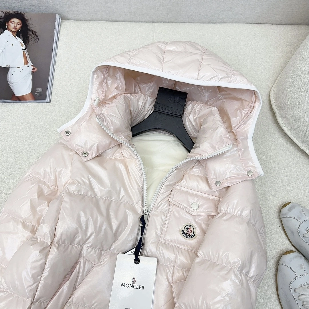 Resilient Moncler Down Jackets 145635