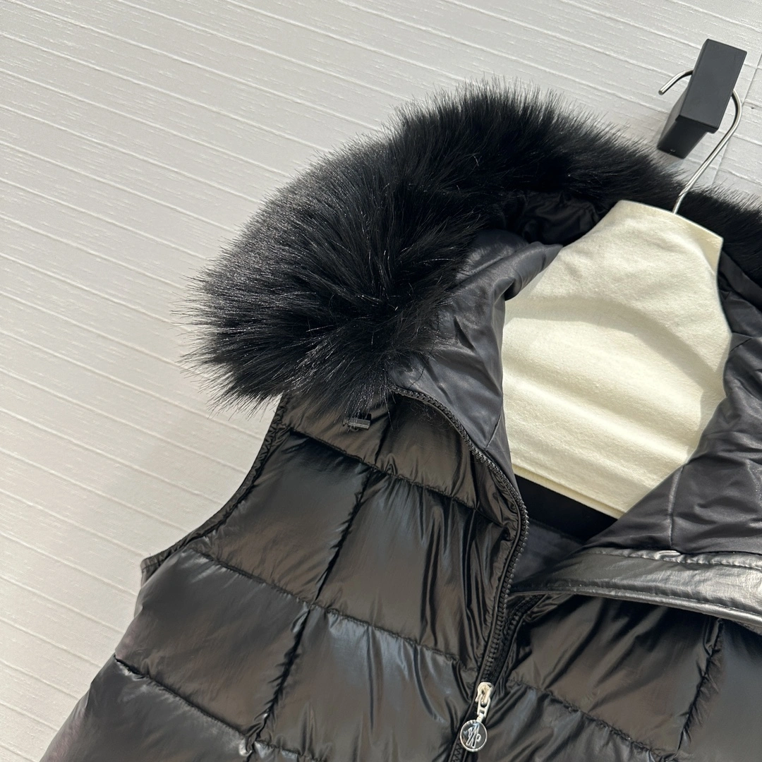 Moncler Down Jackets WaterResistant 145621