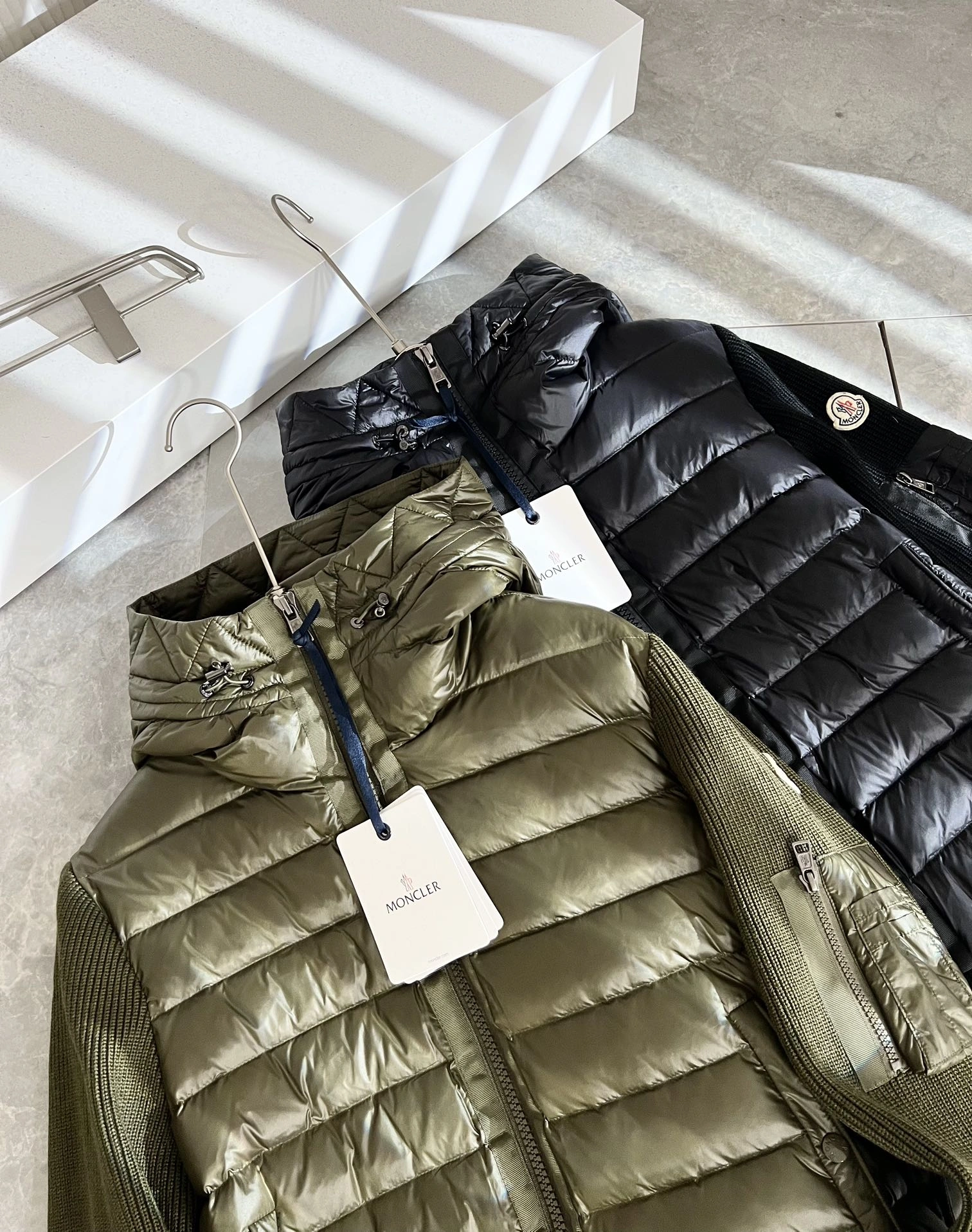 Moncler Down Jackets Breathable 145624