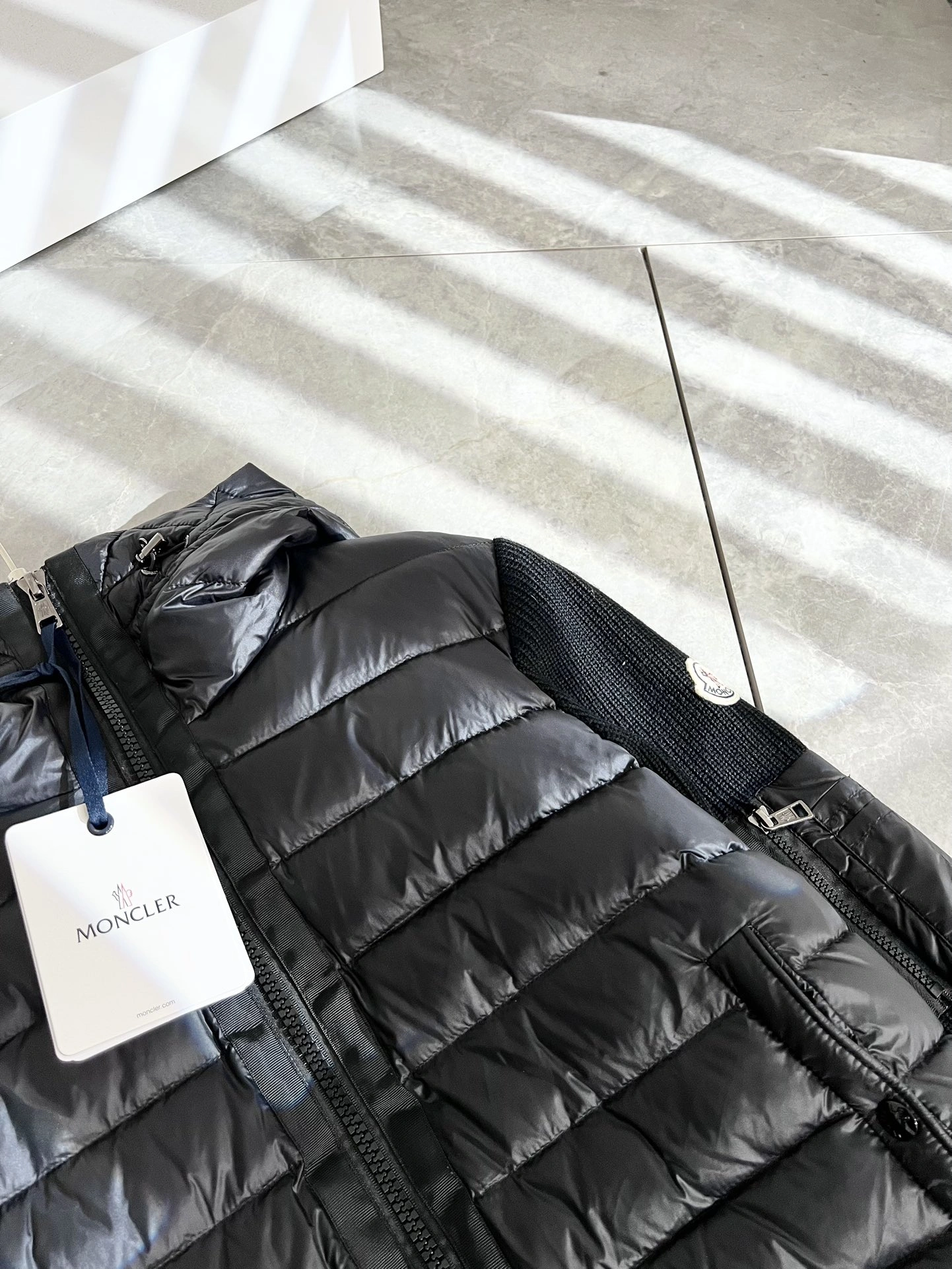 Moncler Down Jackets Breathable 145624