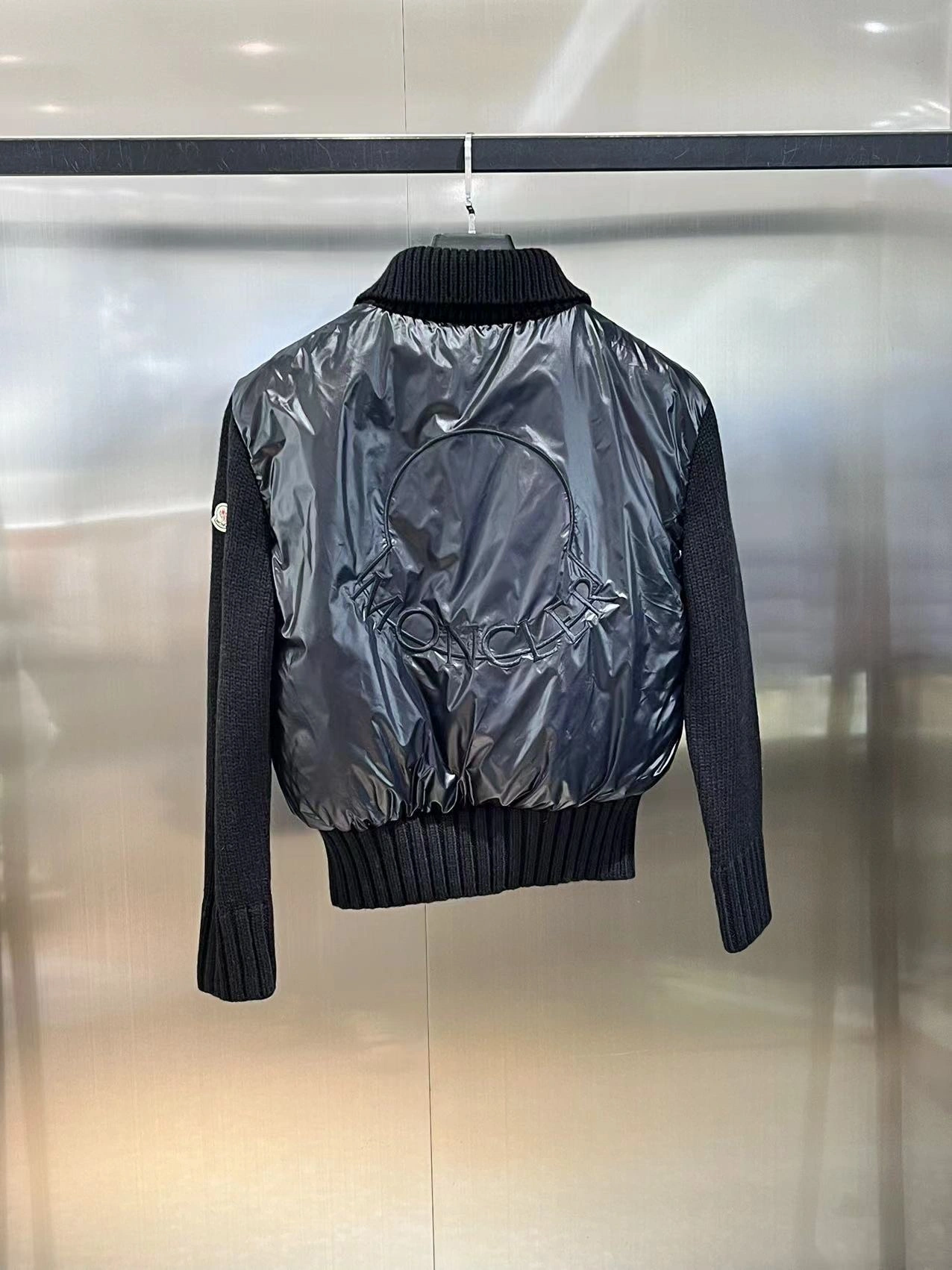 Moncler Down Jackets Lightweight 145625