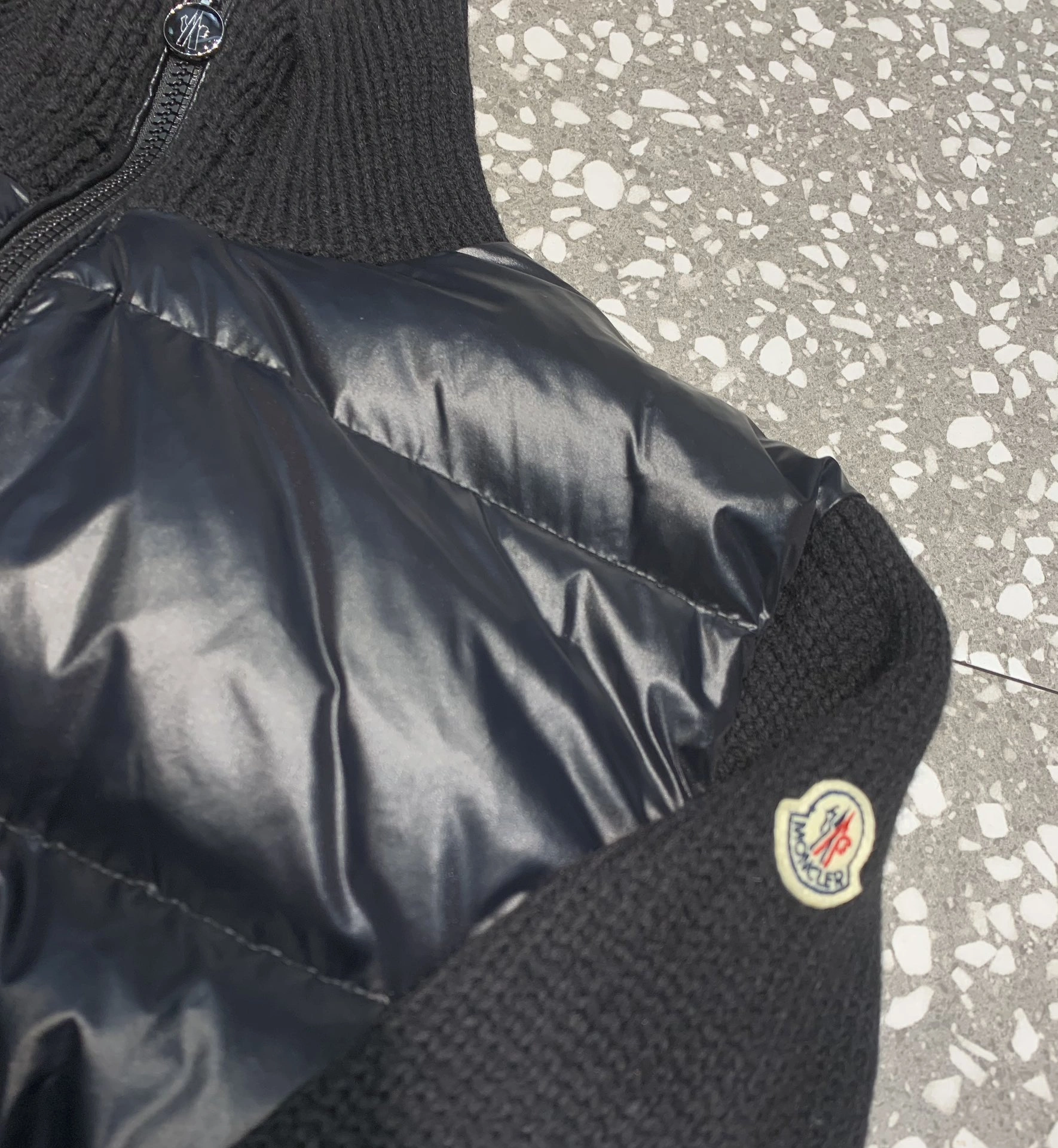 Moncler Down Jackets Lightweight 145625