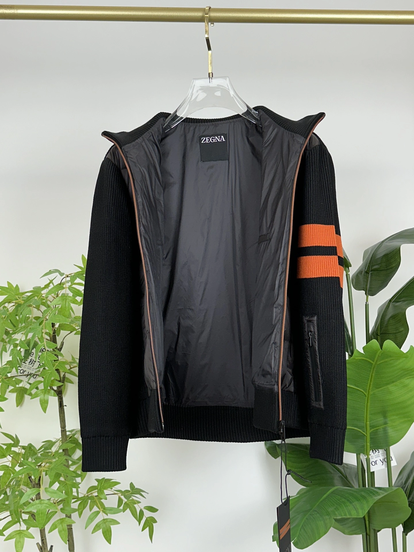 Affordable Moncler Down Jackets 145627