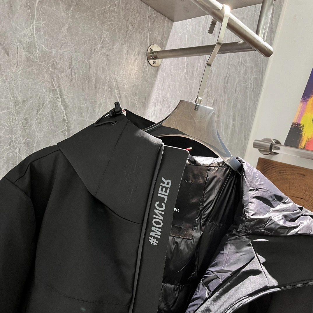 Moncler Down Jackets Stylish 145615
