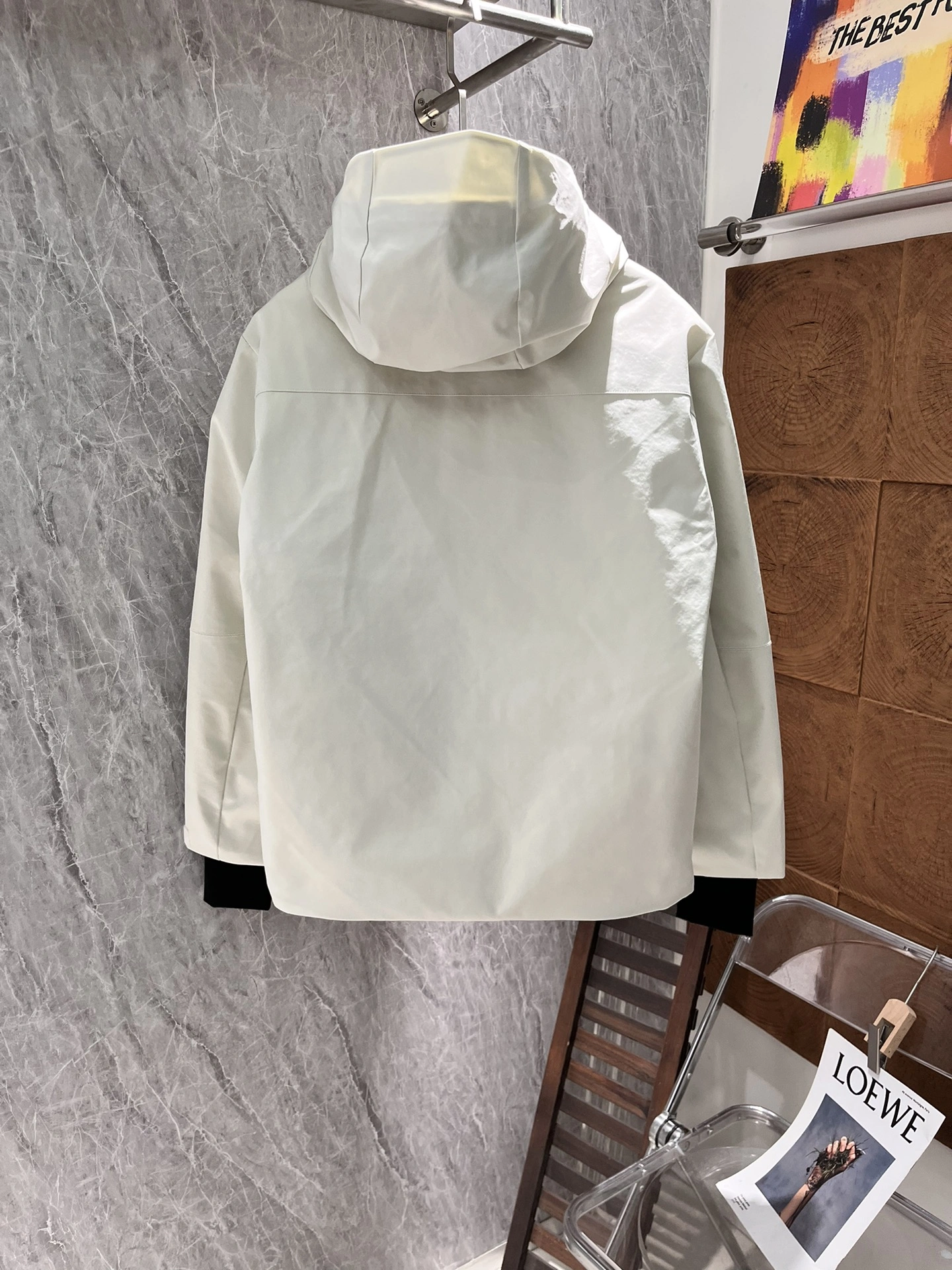 Moncler Down Jackets Lightweight 145608