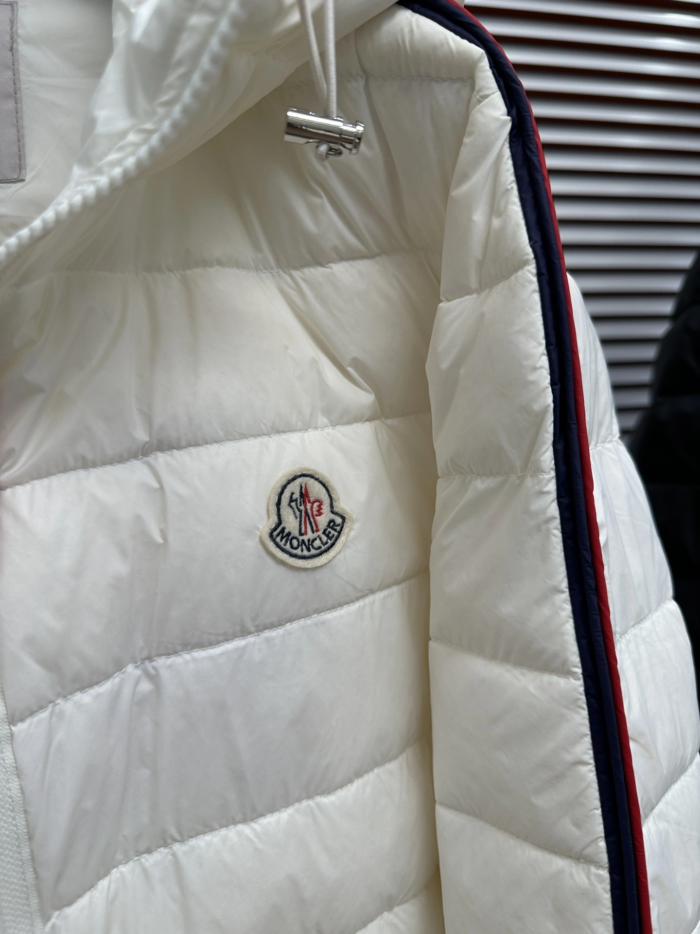 Moncler Down Jackets Timeless 145603