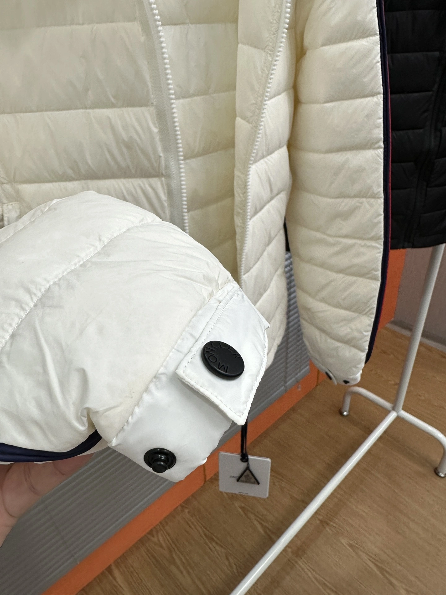 Moncler Down Jackets Timeless 145603