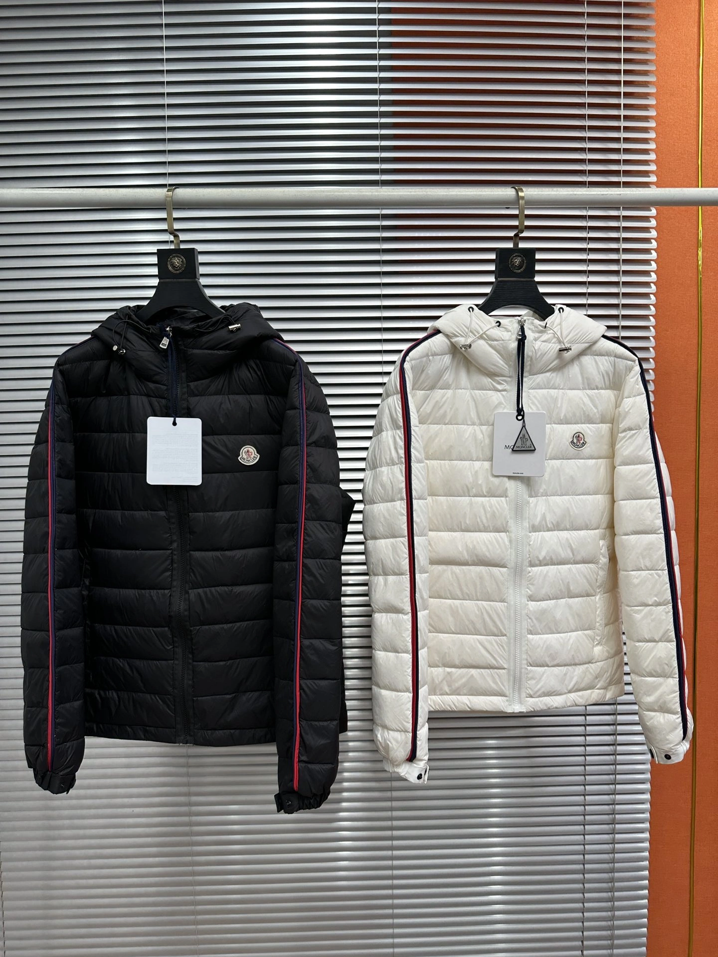 Soft Moncler Down Jackets 145601