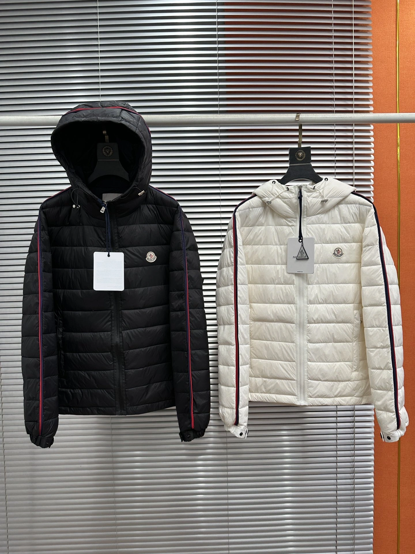 Soft Moncler Down Jackets 145601
