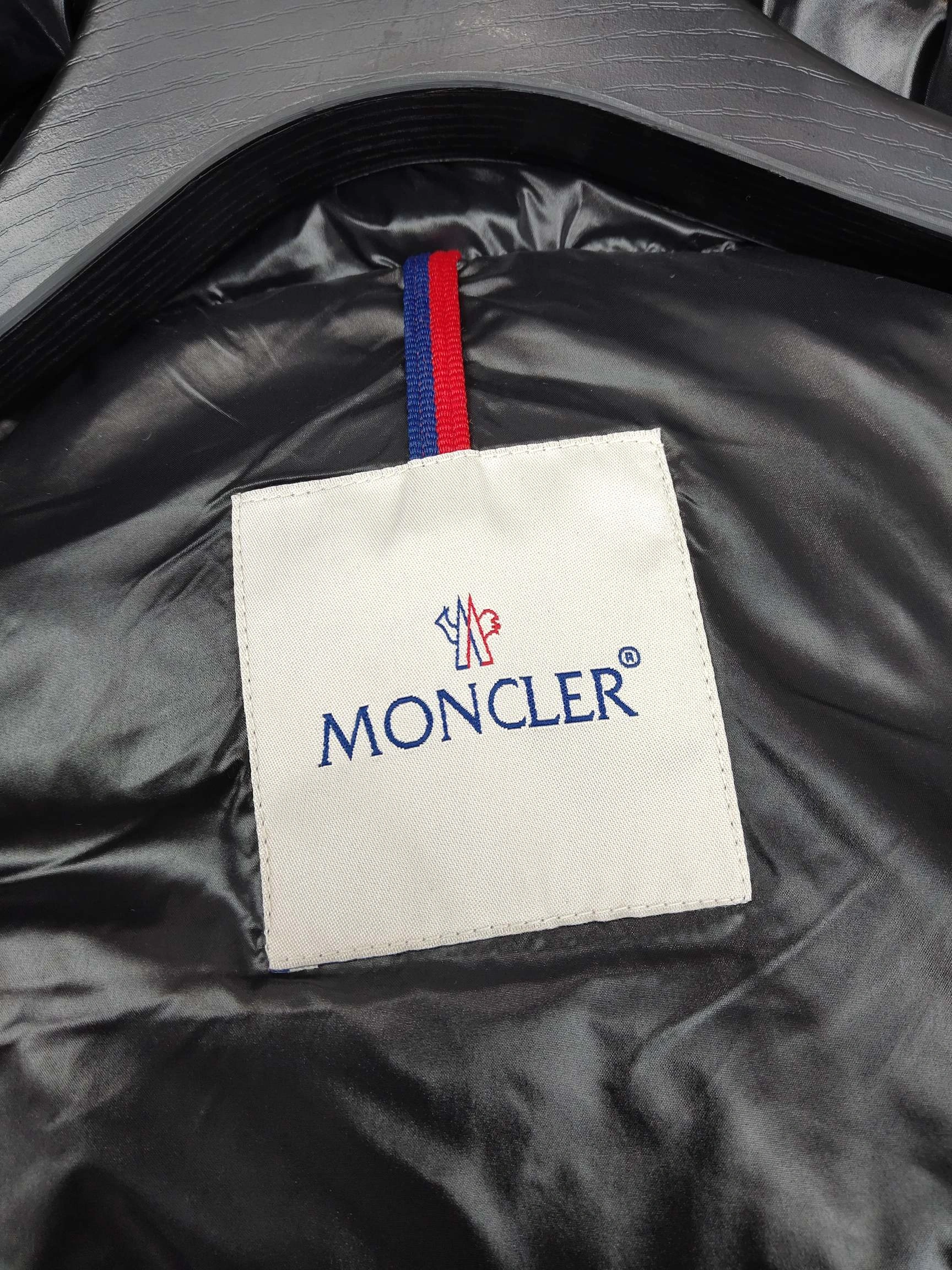 SmartChoice Moncler Down Jackets 145595