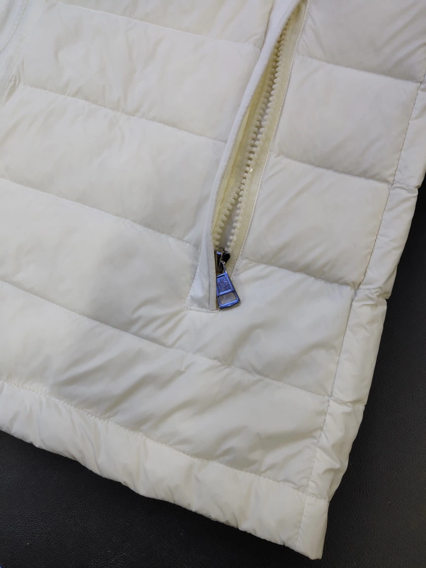 Durable Moncler Down Jackets 145582