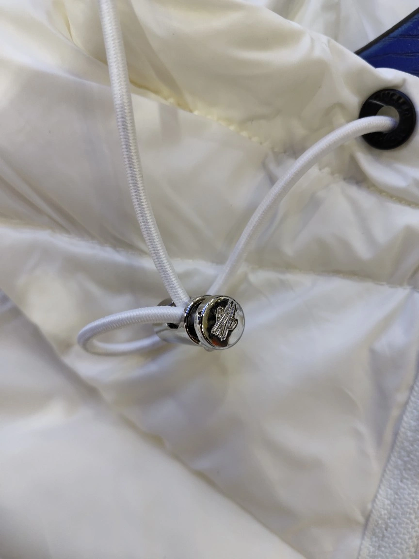 Durable Moncler Down Jackets 145582