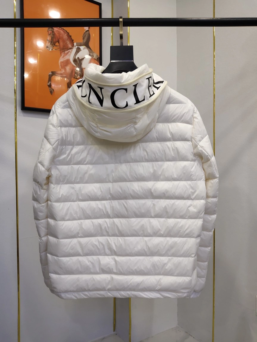 Moncler Down Jackets Modern 145592
