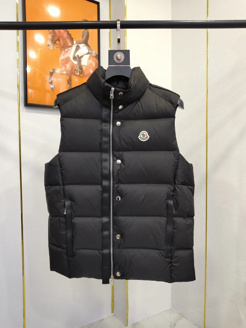 Modern Moncler Down Jackets 145569