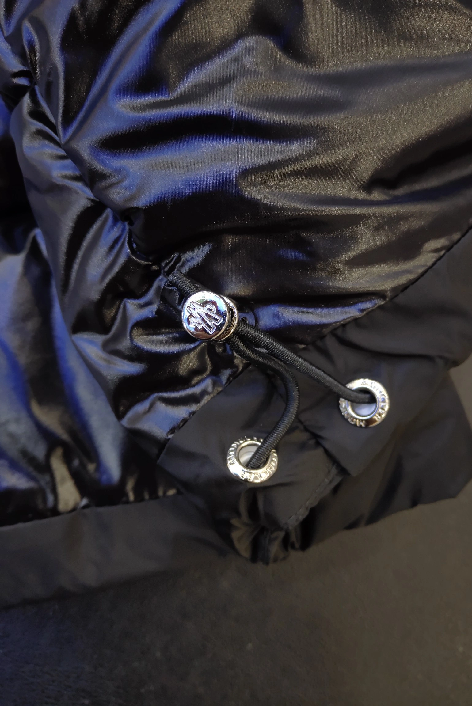 Modern Moncler Down Jackets 145569