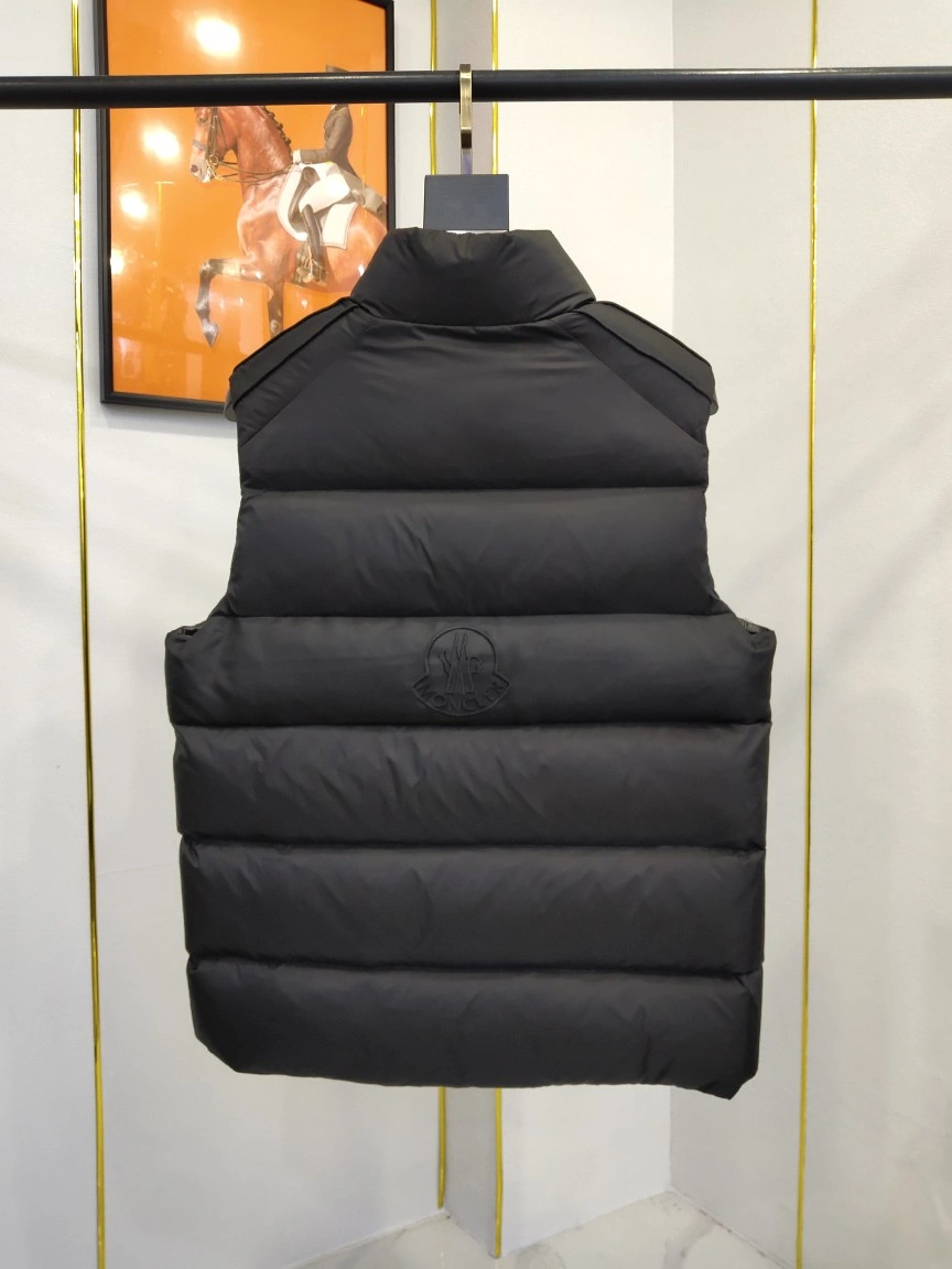 Modern Moncler Down Jackets 145569