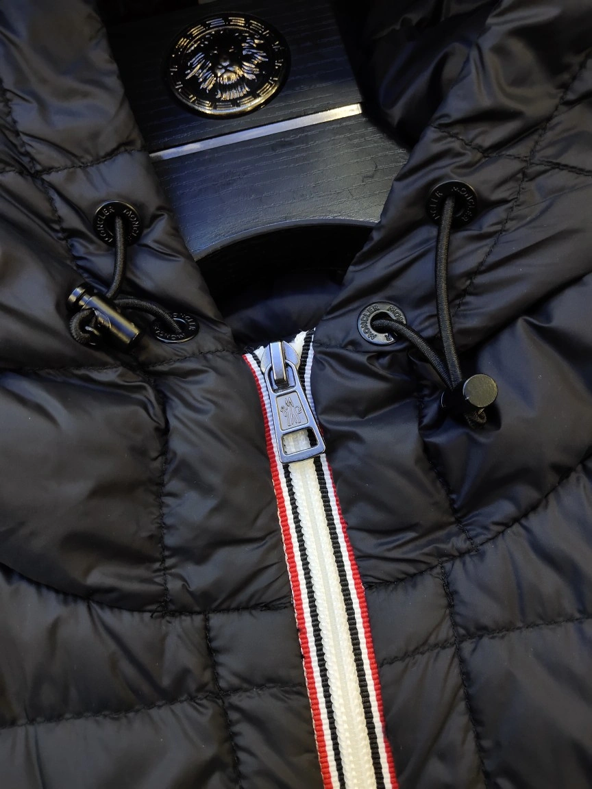 Trendy Moncler Down Jackets 145586