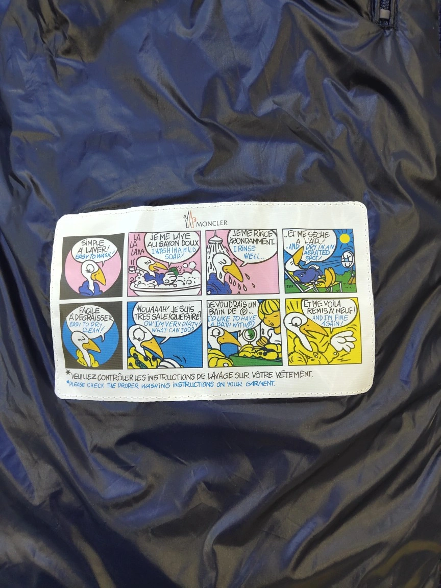 Moncler Down Jackets Sleek 145565