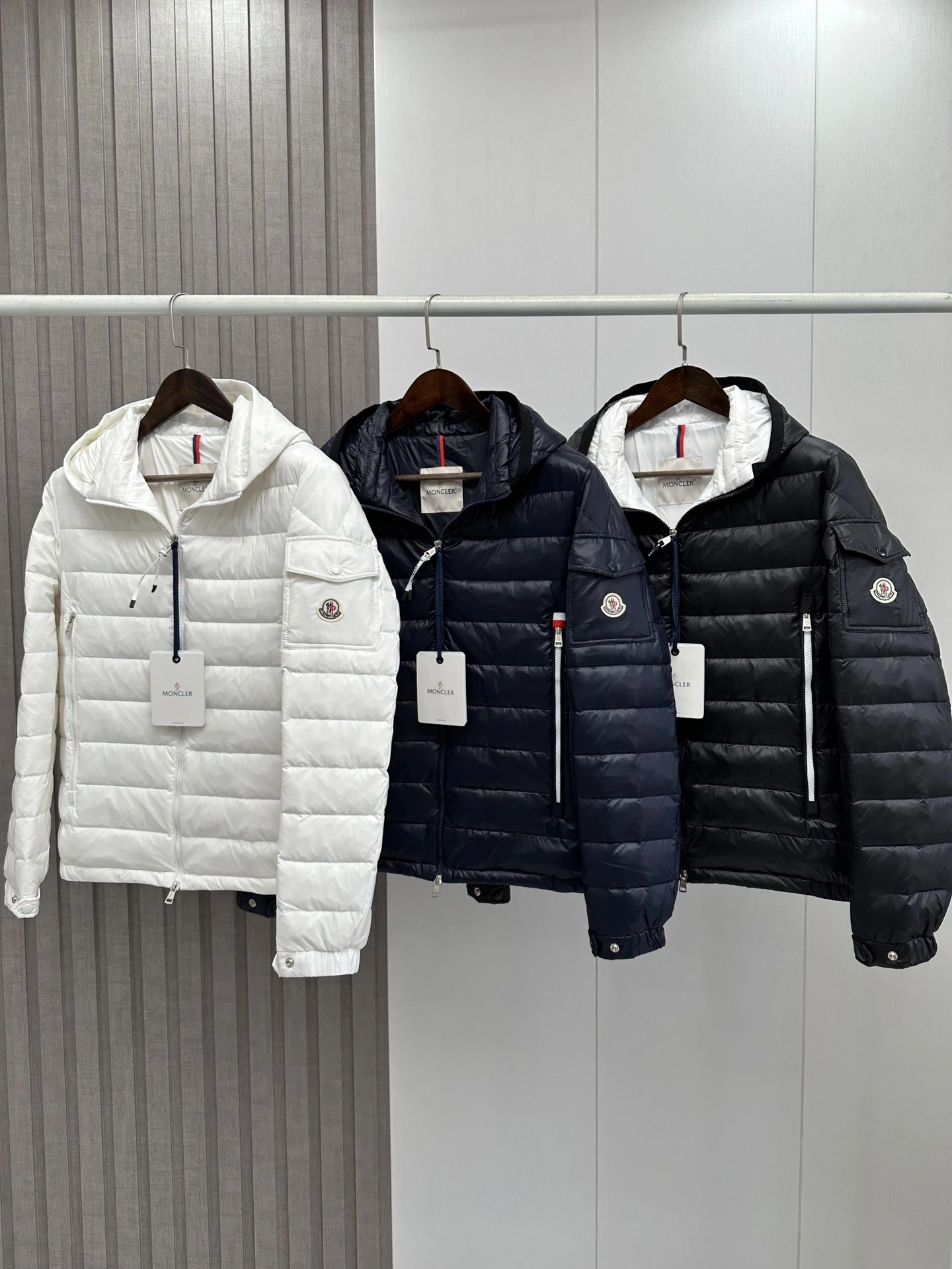 Moncler Down Jackets Fashionable 145568