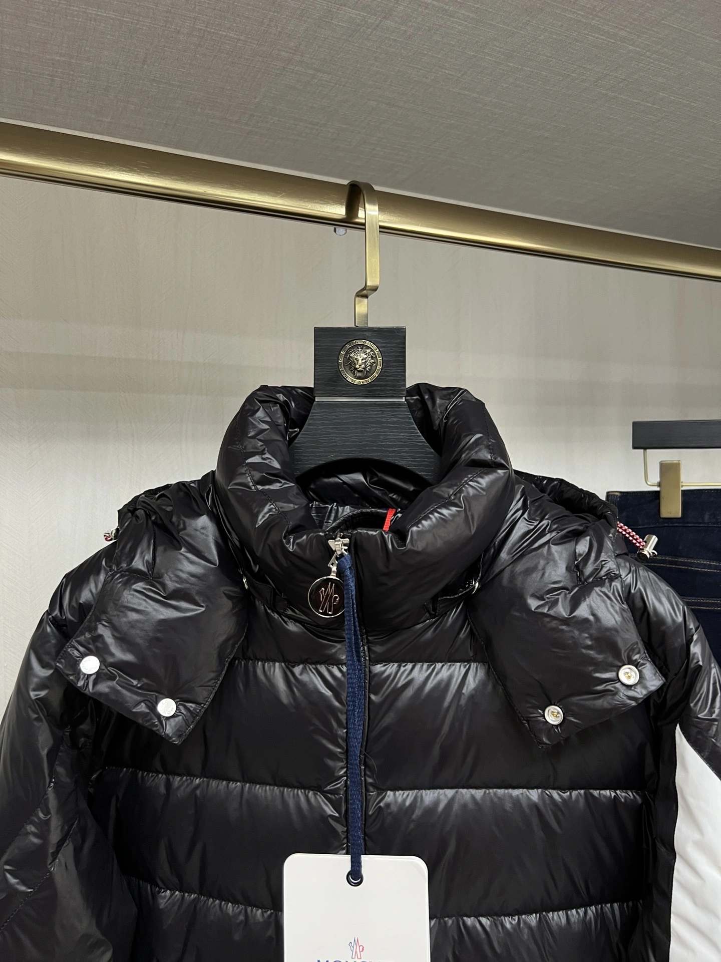 Sustainable Moncler Down Jackets 145567