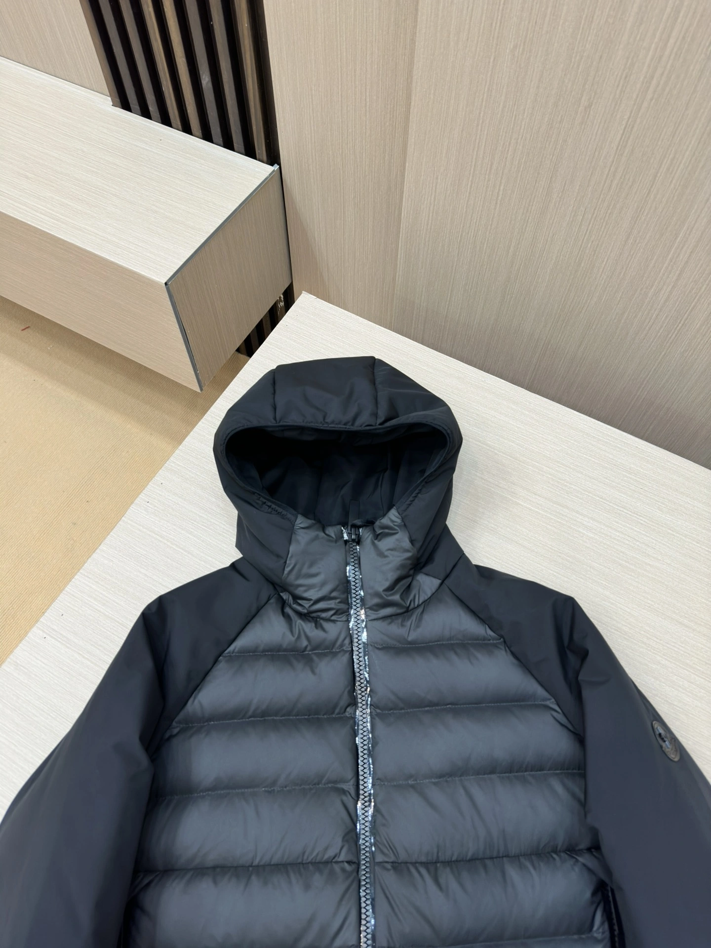 Moncler Down Jackets OdorResistant 145559