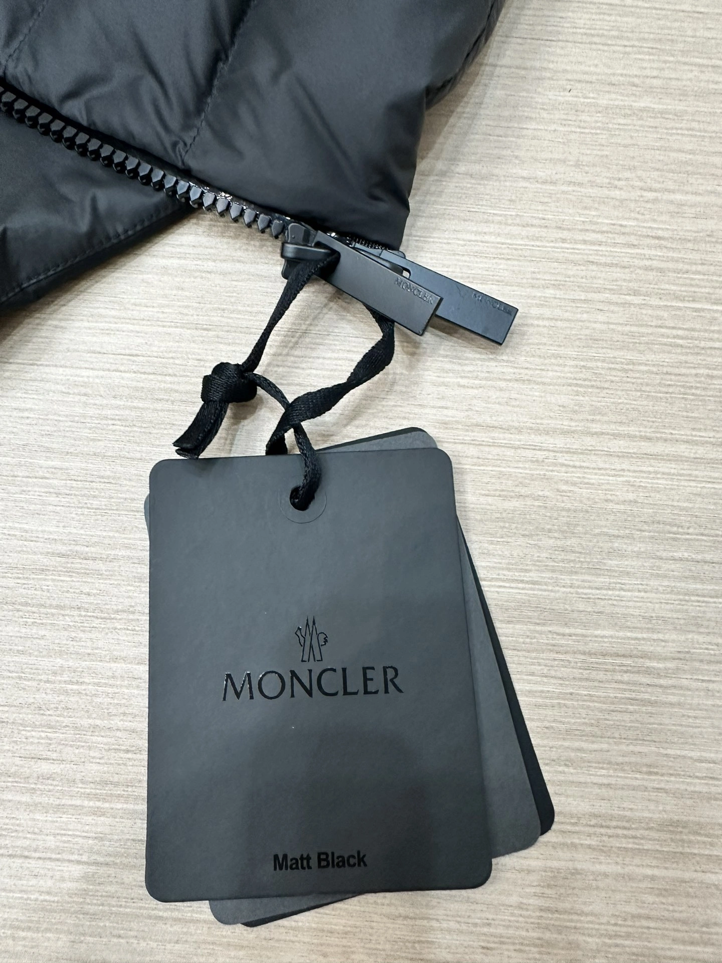 Moncler Down Jackets OdorResistant 145559
