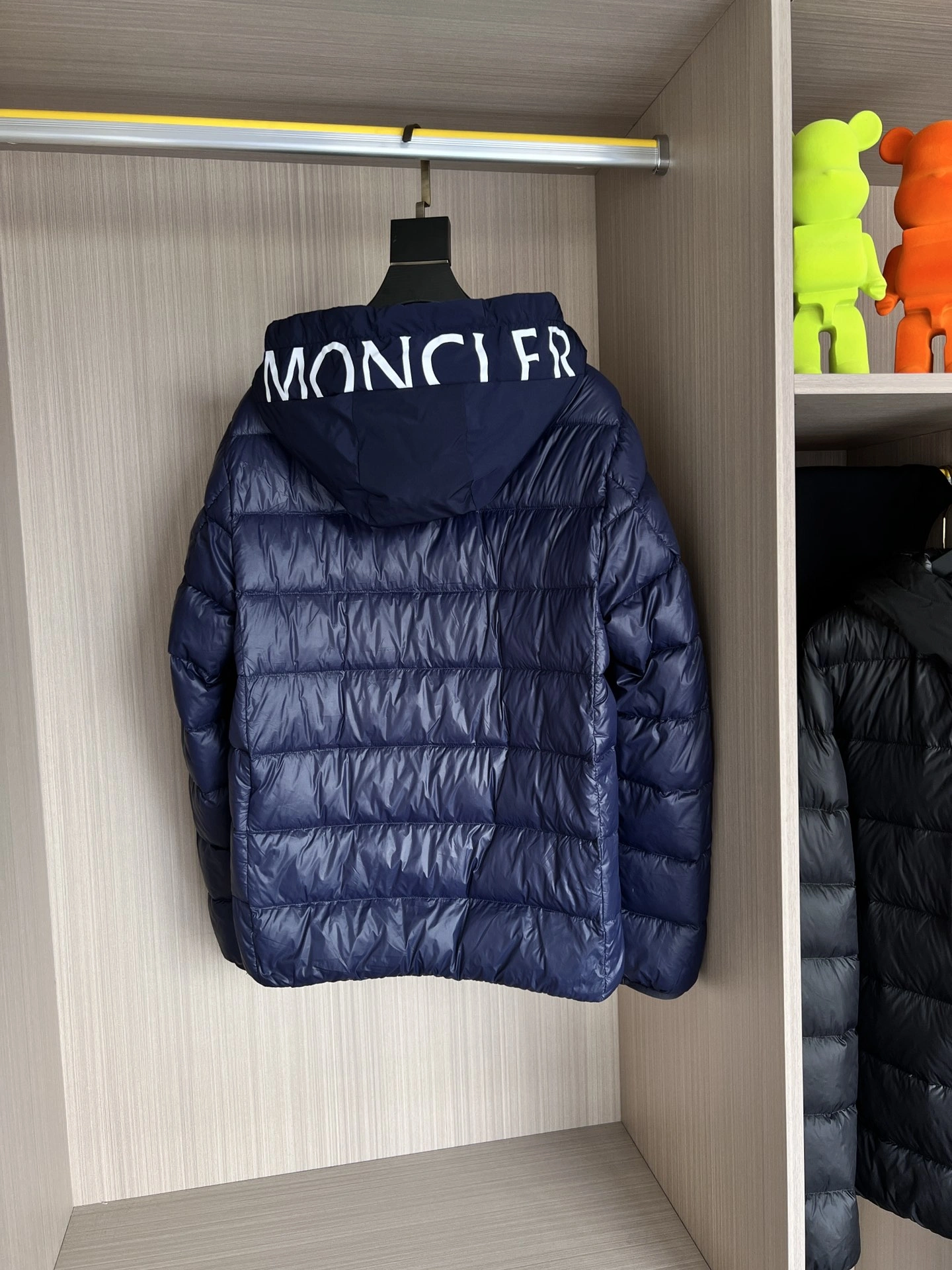 Trendsetting Moncler Down Jackets 145558