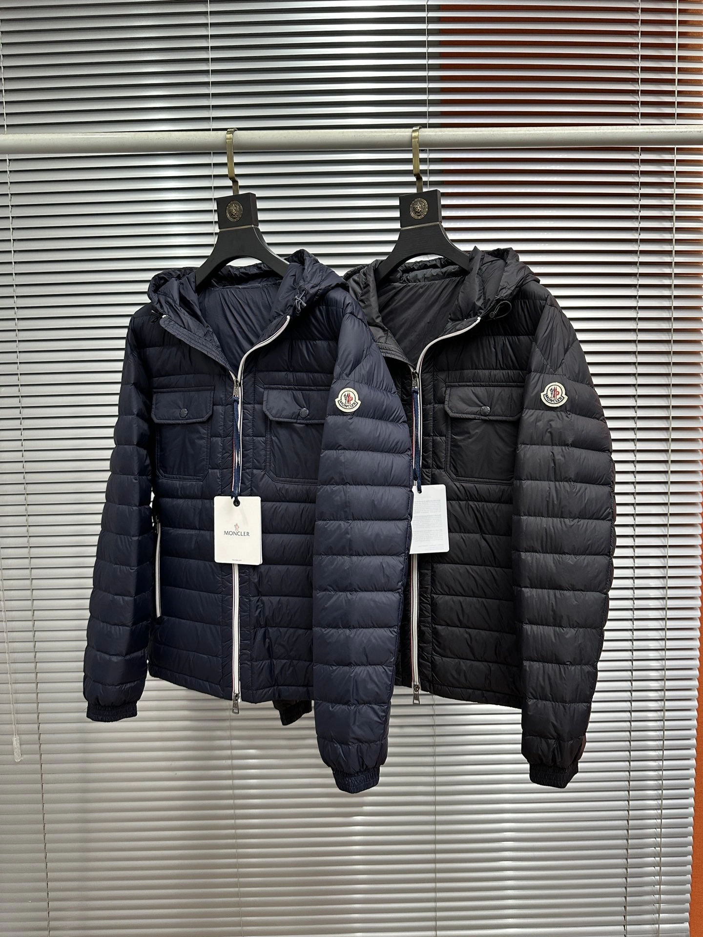 Moncler Down Jackets UrbanStyle 145556