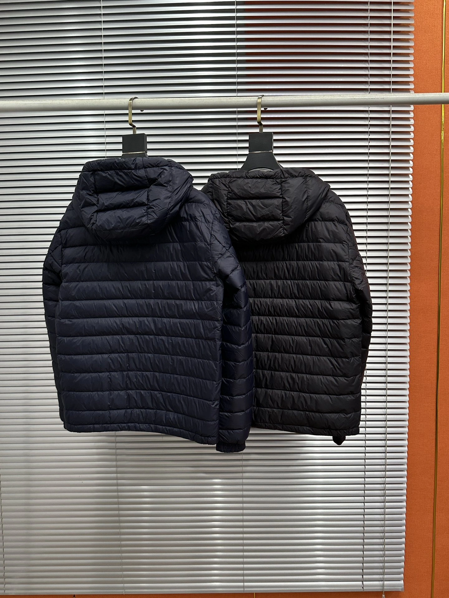 Moncler Down Jackets UrbanStyle 145556