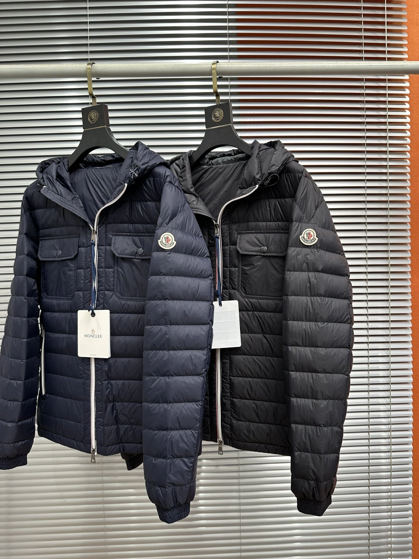 Moncler Down Jackets UrbanStyle 145556