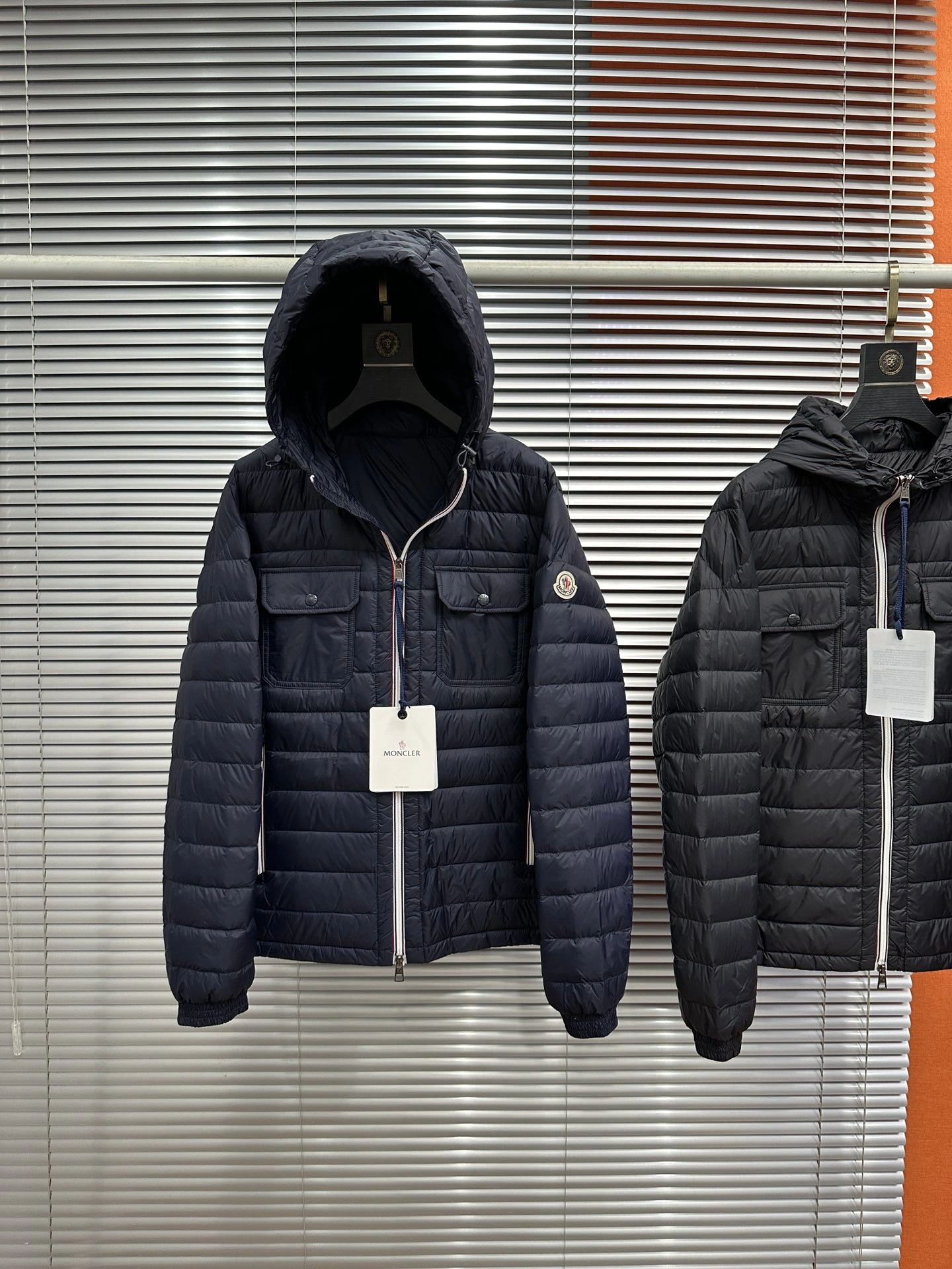 Moncler Down Jackets UrbanStyle 145556