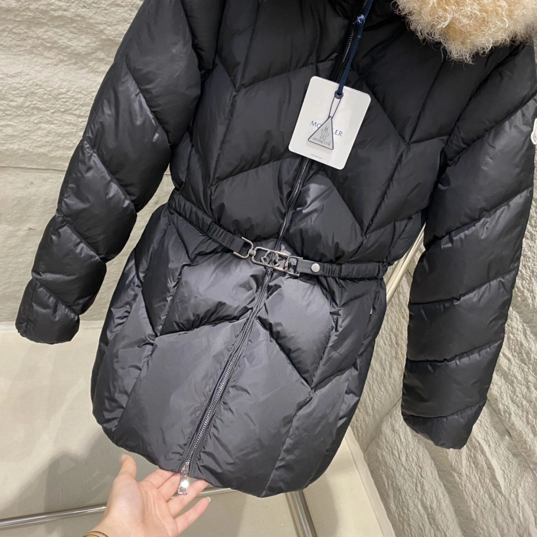 Moncler Down Jackets Comfortable 145538