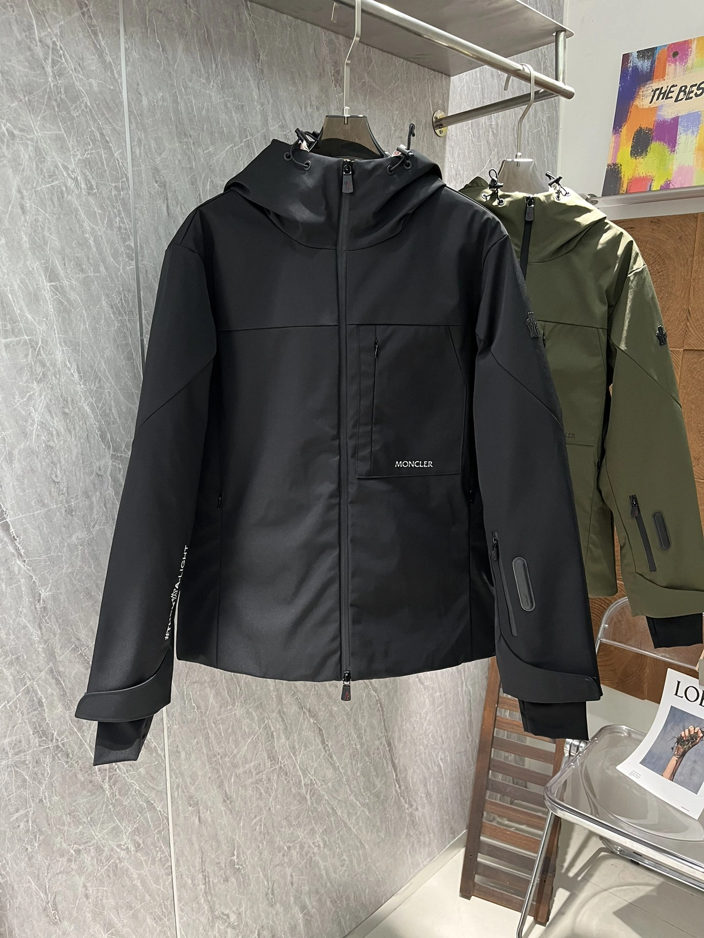 Moncler Down Jackets Trendsetting 145548
