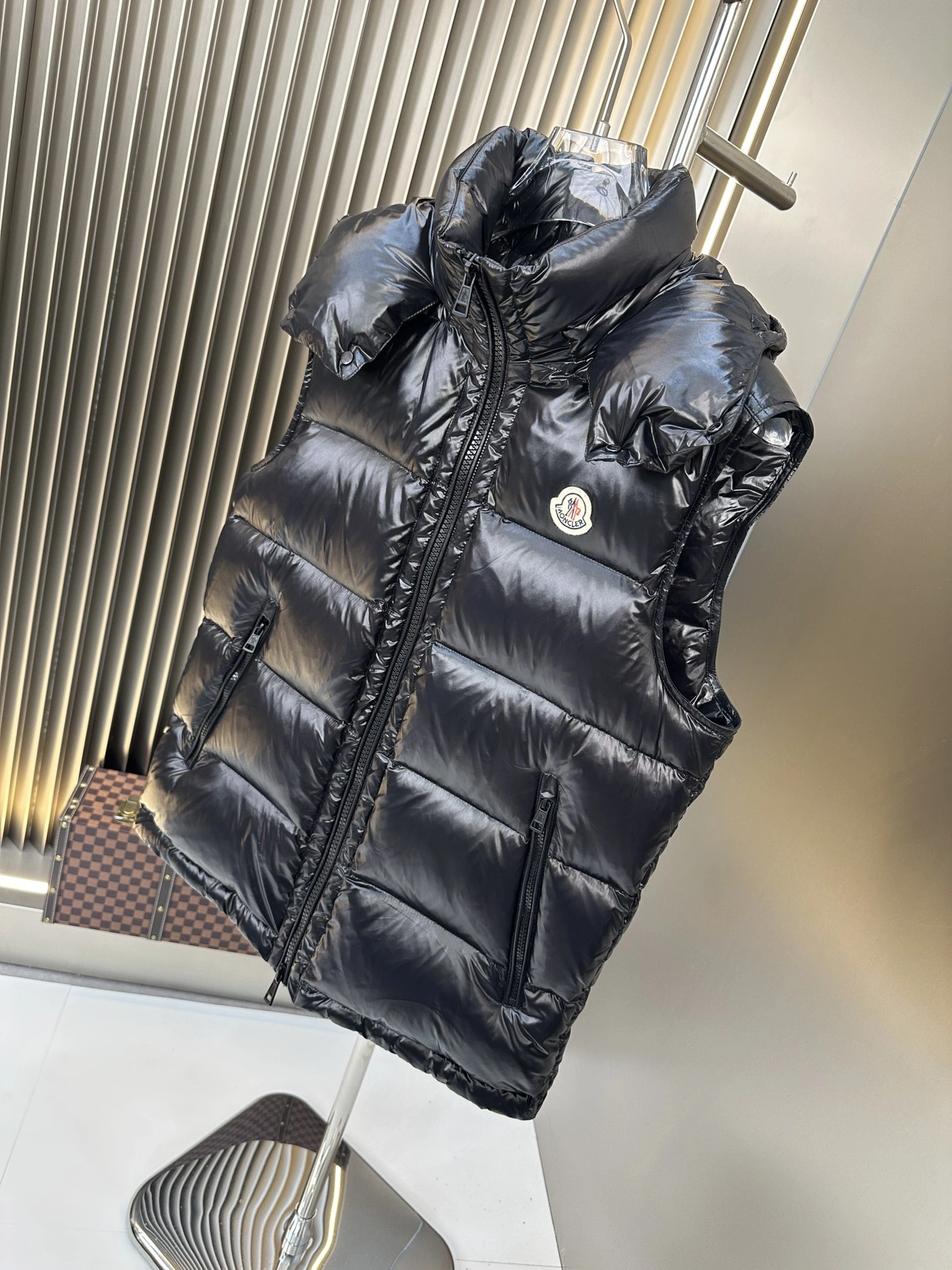 Moncler Down Jackets Comfortable 145544