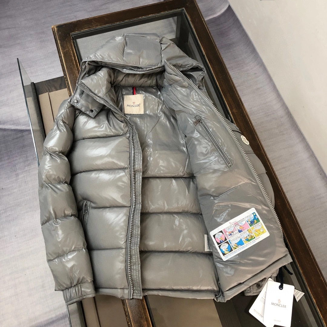 Moncler Down Jackets Unique 145554