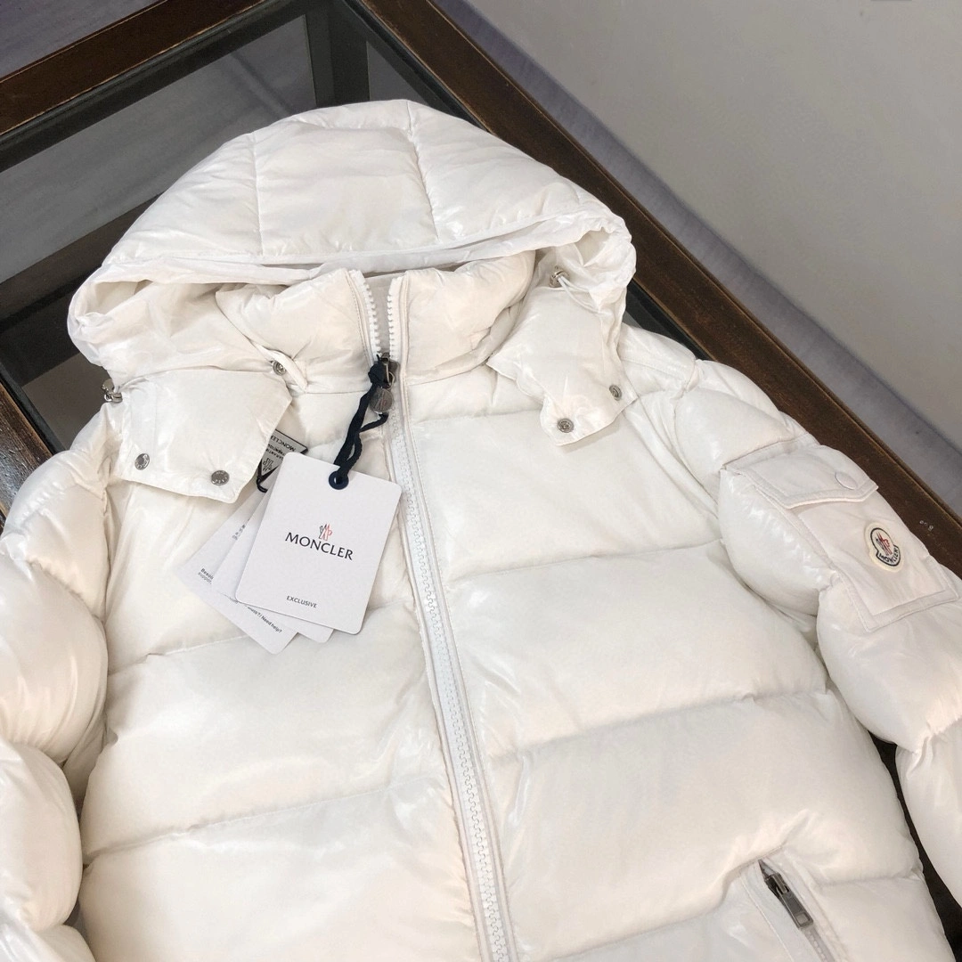 Sustainable Moncler Down Jackets 145540