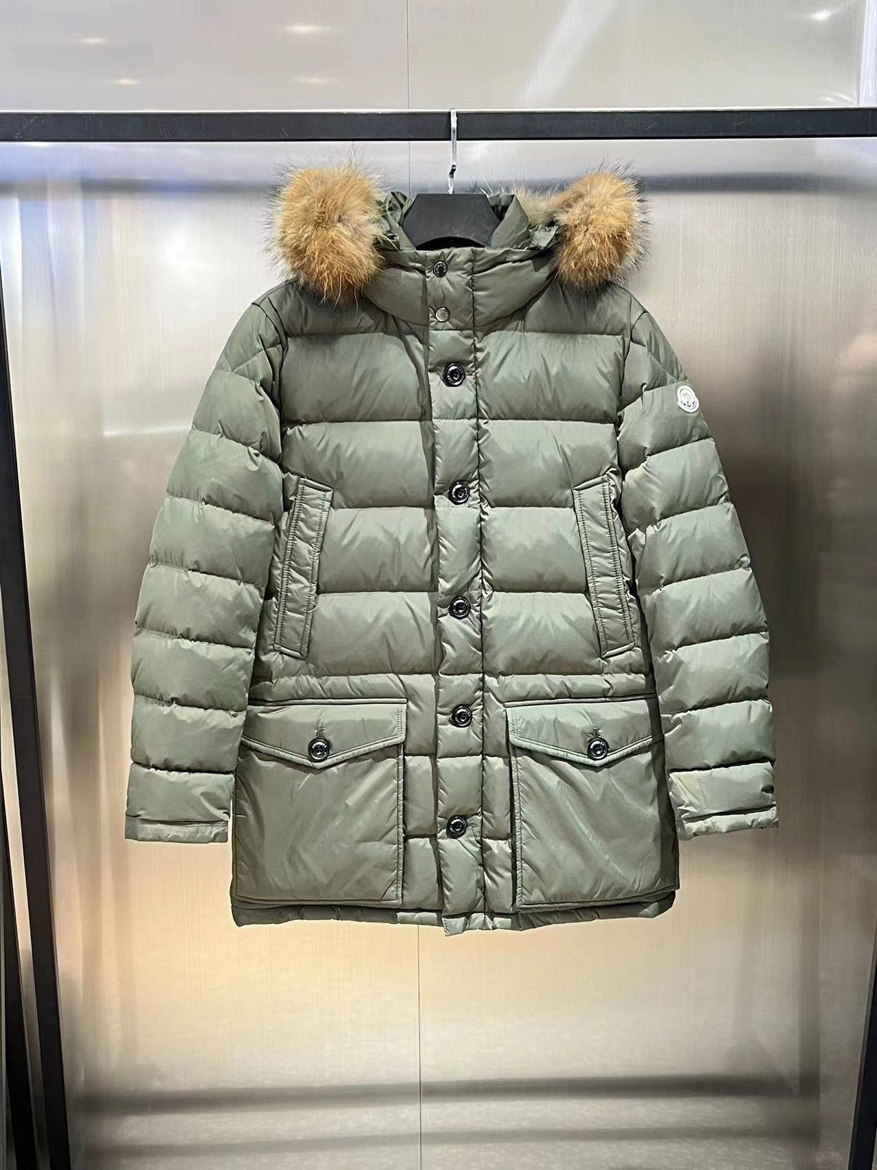 Moncler Down Jackets Stylish 145543