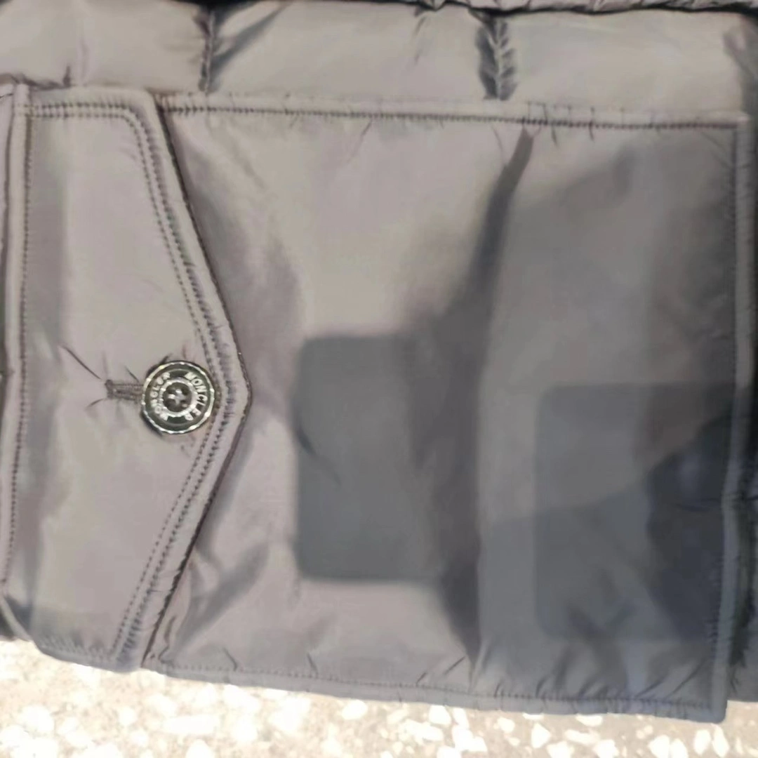 Neat Moncler Down Jackets 145528