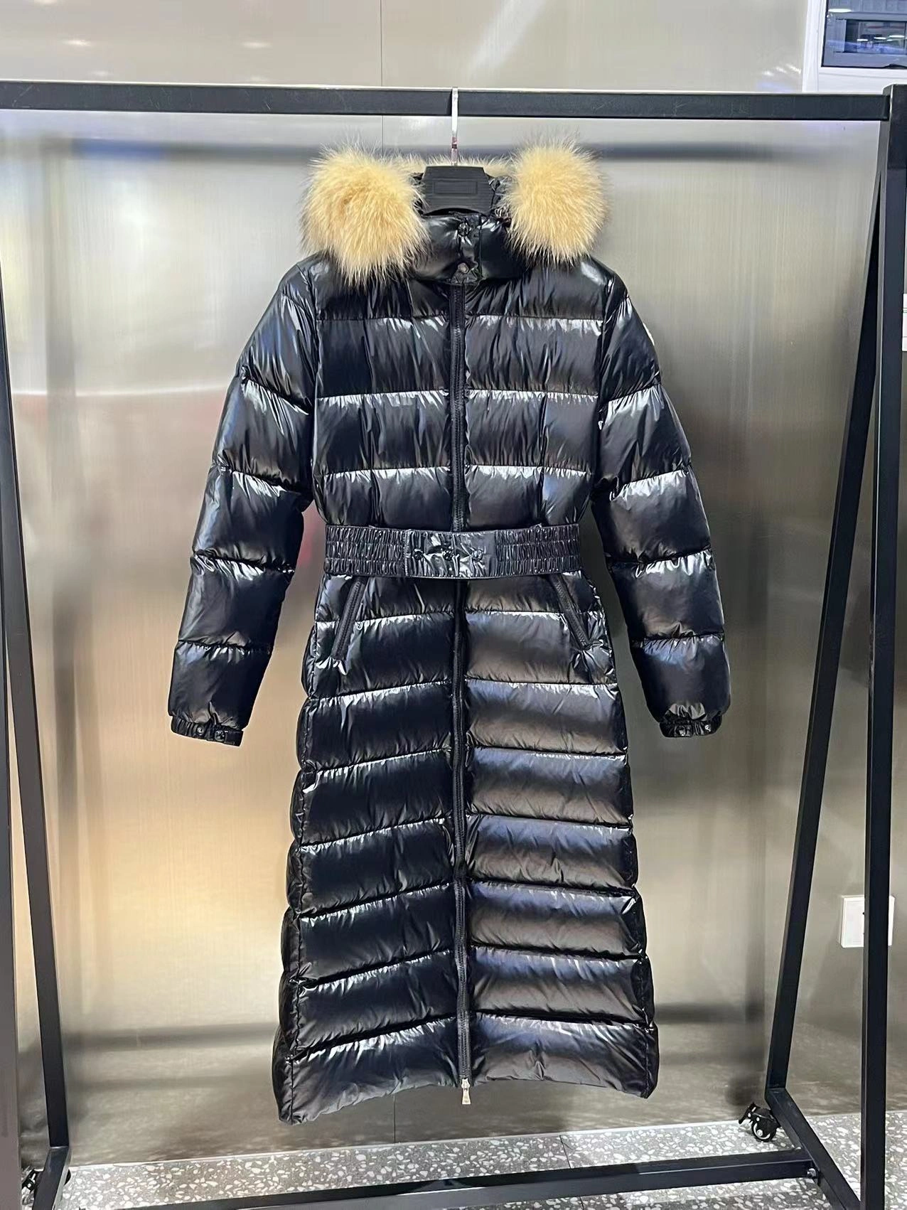 Moncler Down Jackets WaterResistant 145533