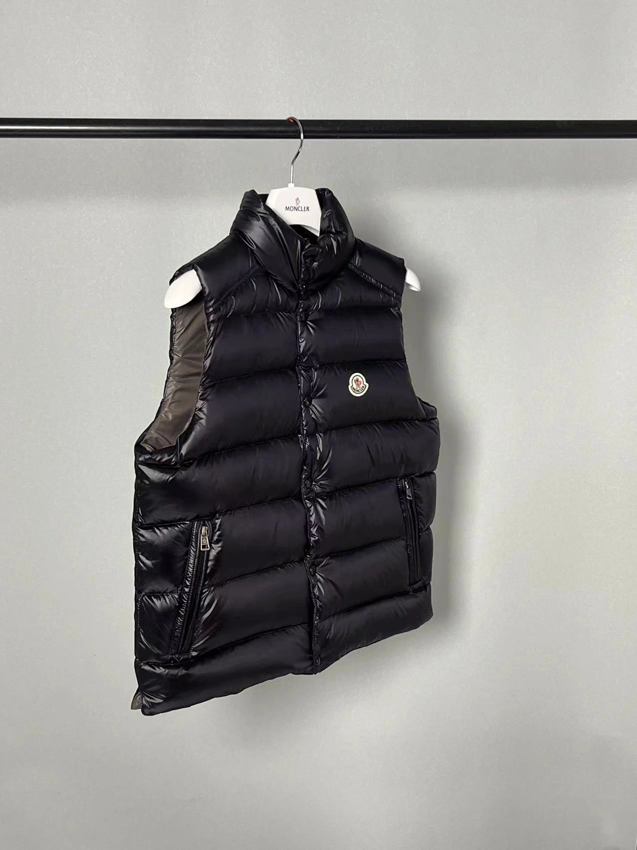 TravelReady Moncler Down Jackets 145534