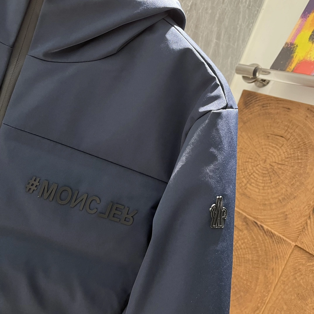 Moncler Down Jackets Cozy 145535
