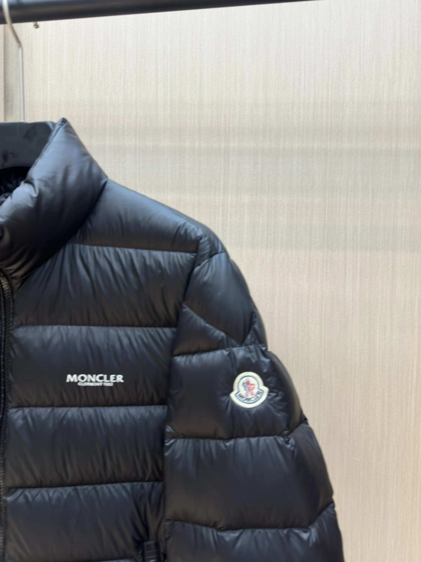 Moncler Down Jackets Breathable 145536