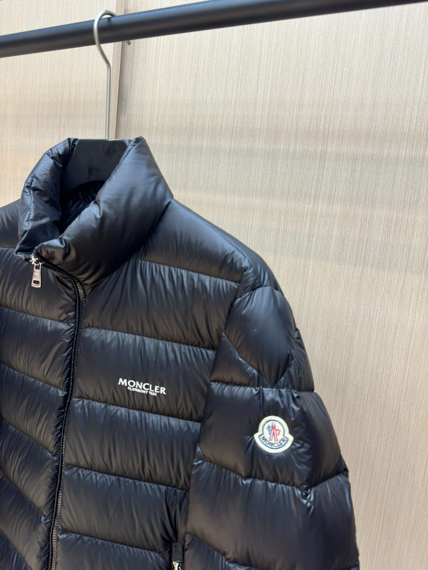 Moncler Down Jackets Breathable 145536
