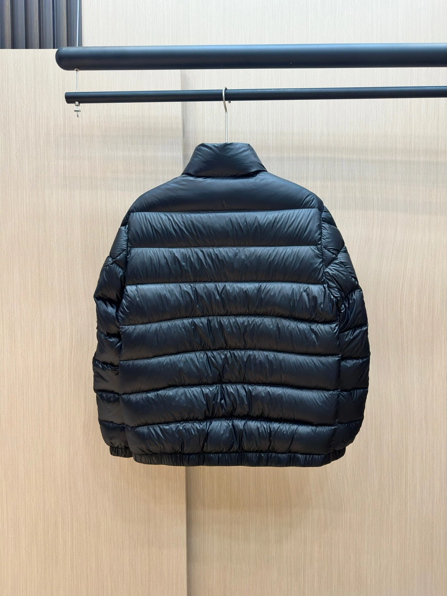 Moncler Down Jackets Breathable 145536