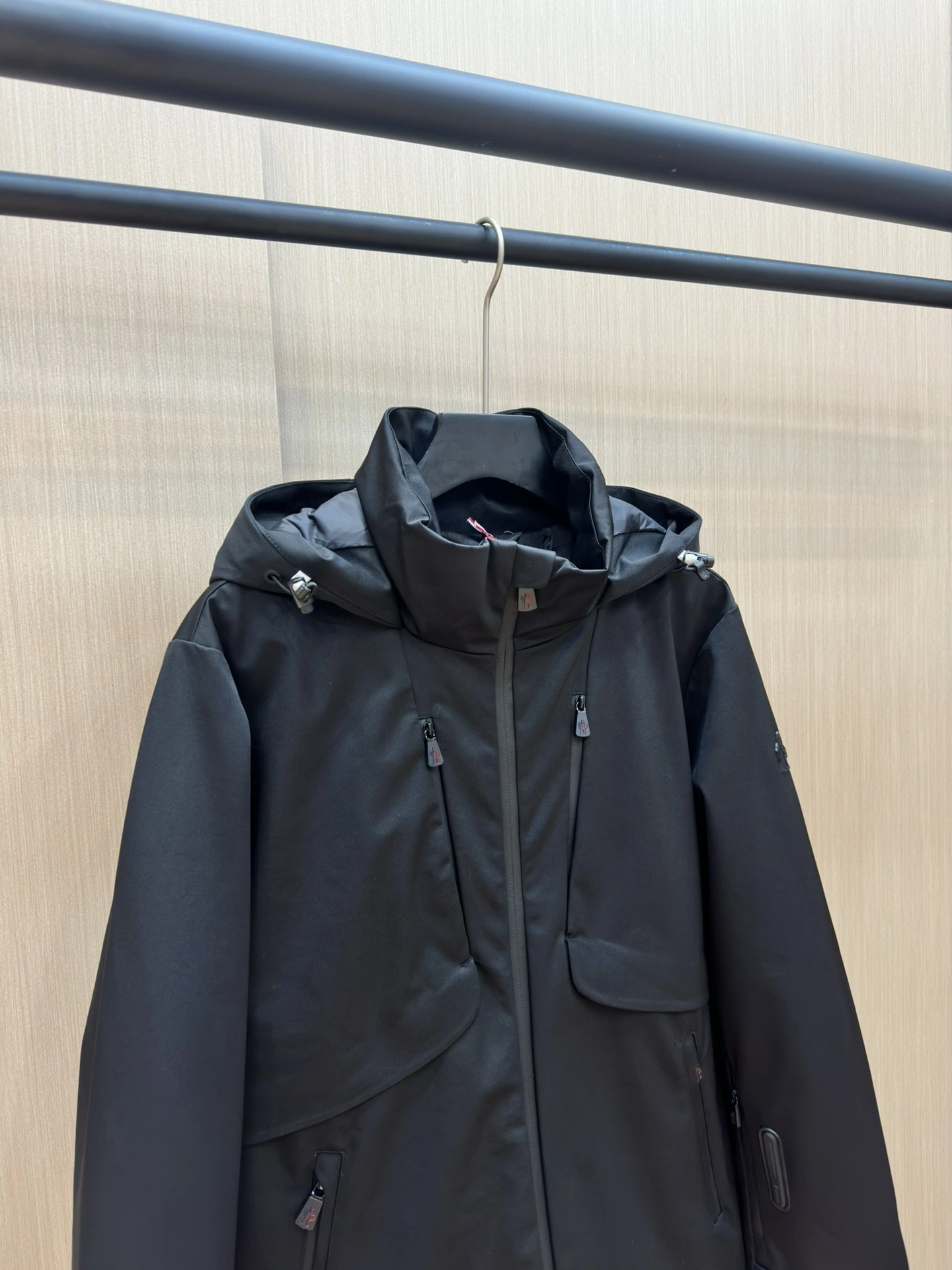 Moncler Down Jackets Practical 145523