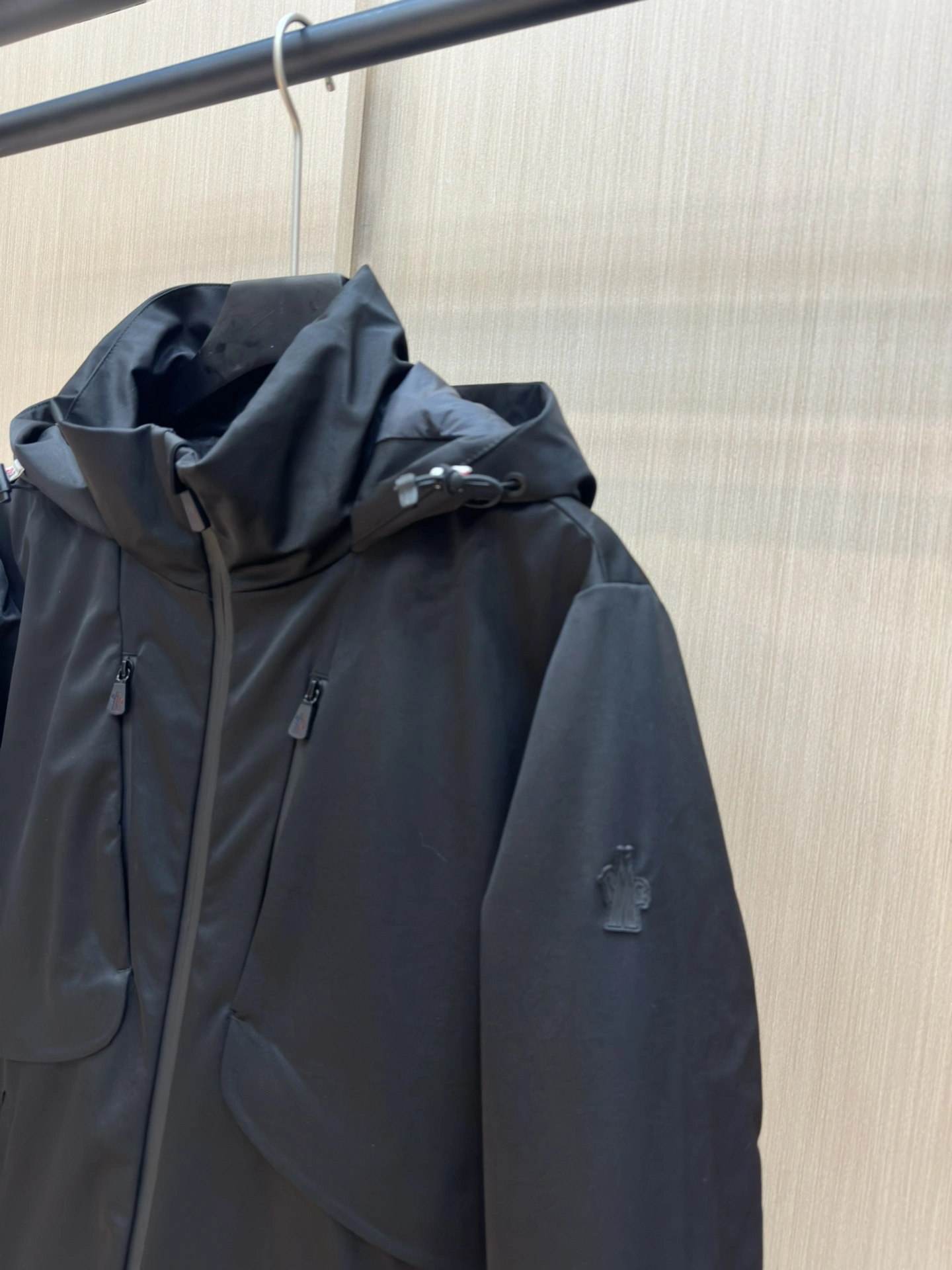 Moncler Down Jackets Practical 145523