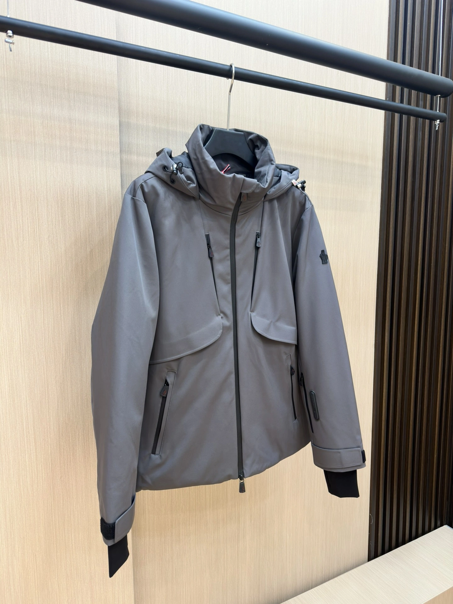 QuickDry Moncler Down Jackets 145531